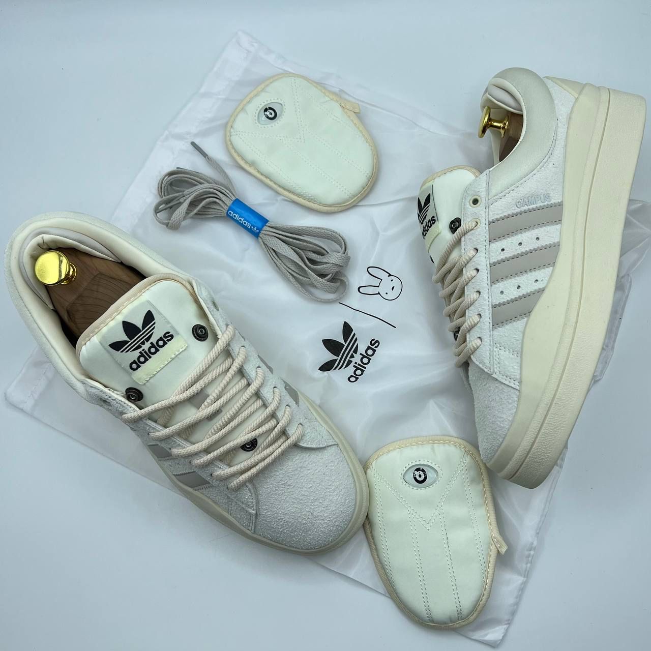 CHAUSSURES ADIDAs