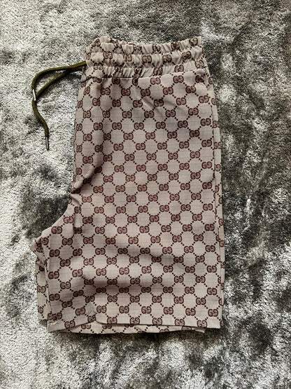 Ensemble gucci